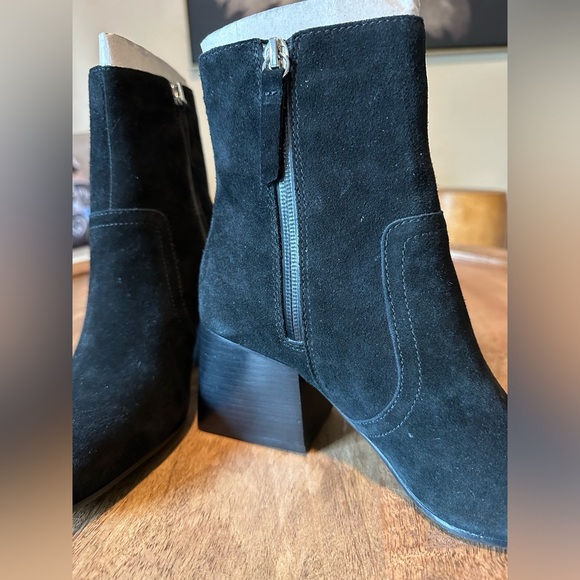NEW BLONDO salome ankle boot in black suede - Picture 3 of 5